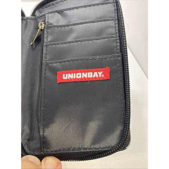 Unionbay Zip Around Bifold Wallet Cat Design w/ Wrist Strap - Picture 12 of 12